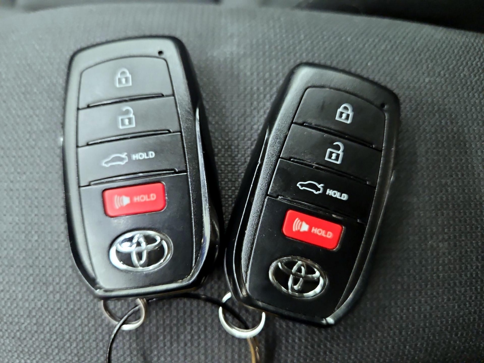 2024 Toyota Corolla LE - Photo 23