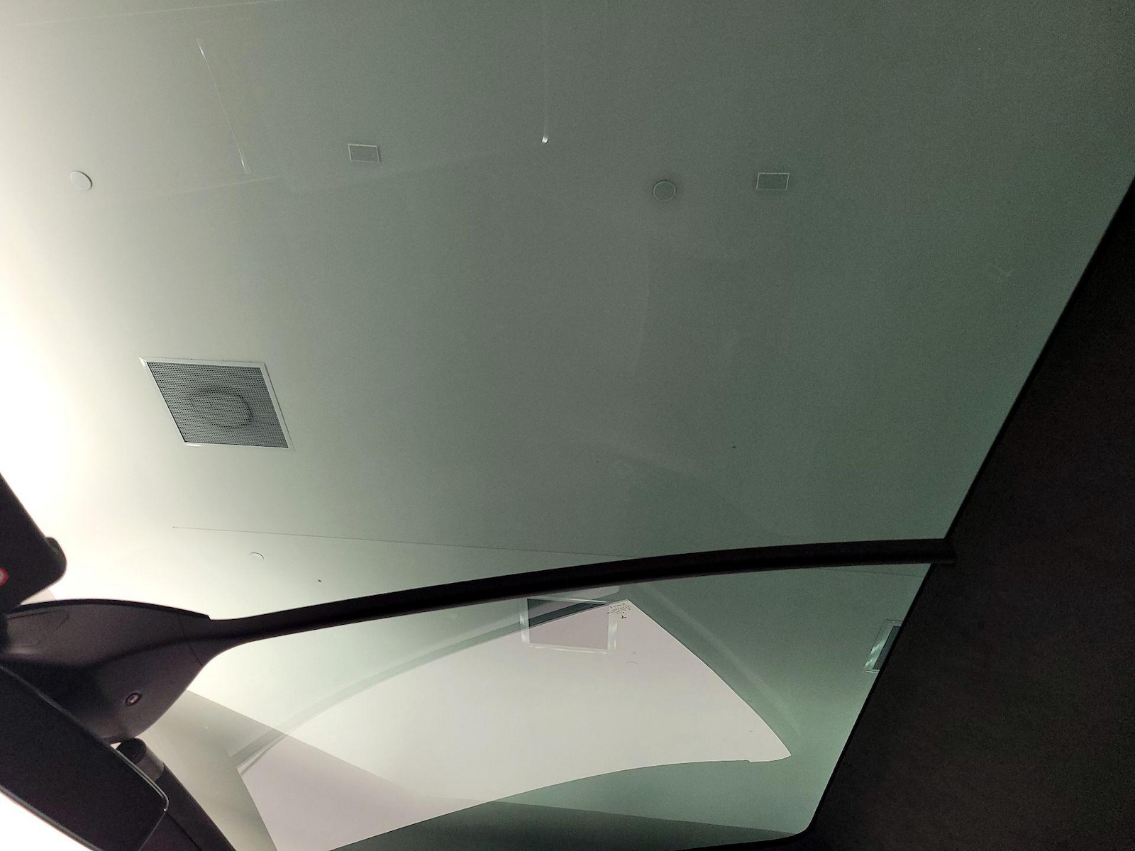 Skylight(s) & Overhead Airbags