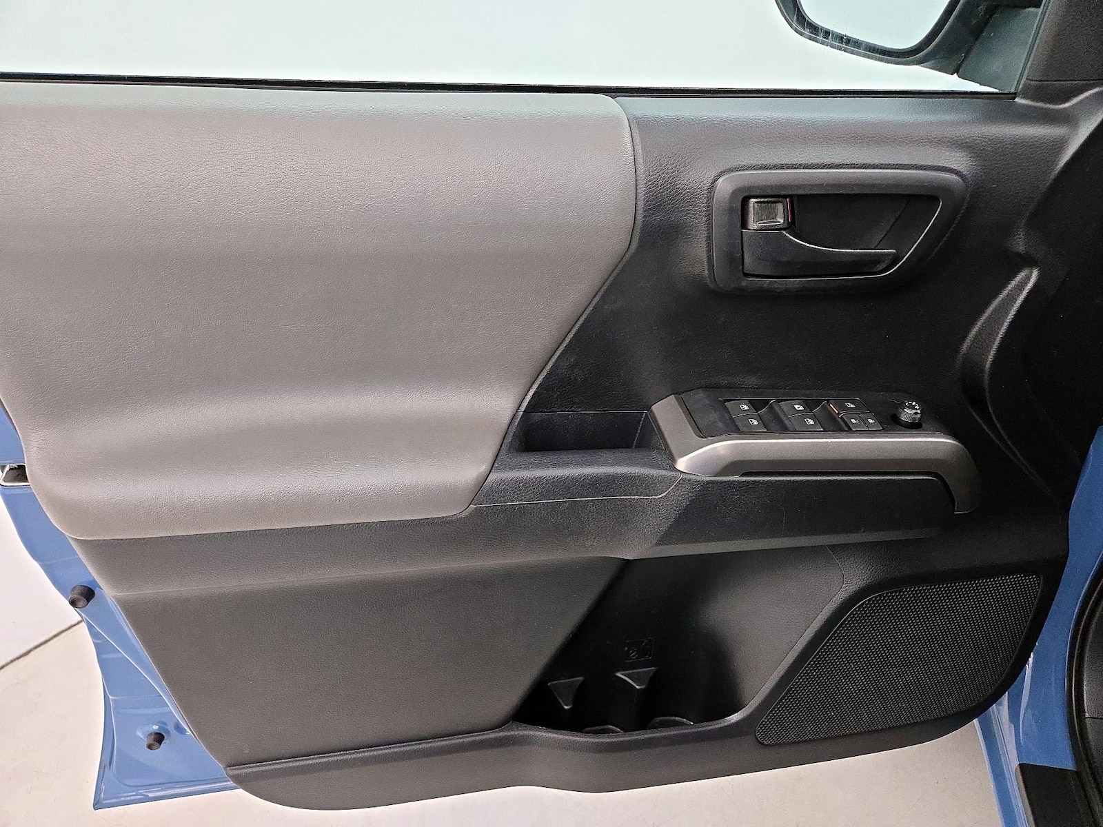 2019 Toyota Tacoma SR5 - Photo 13