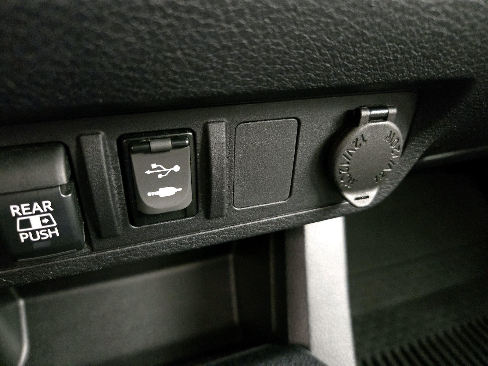 2019 Toyota Tacoma SR5 - Photo 19