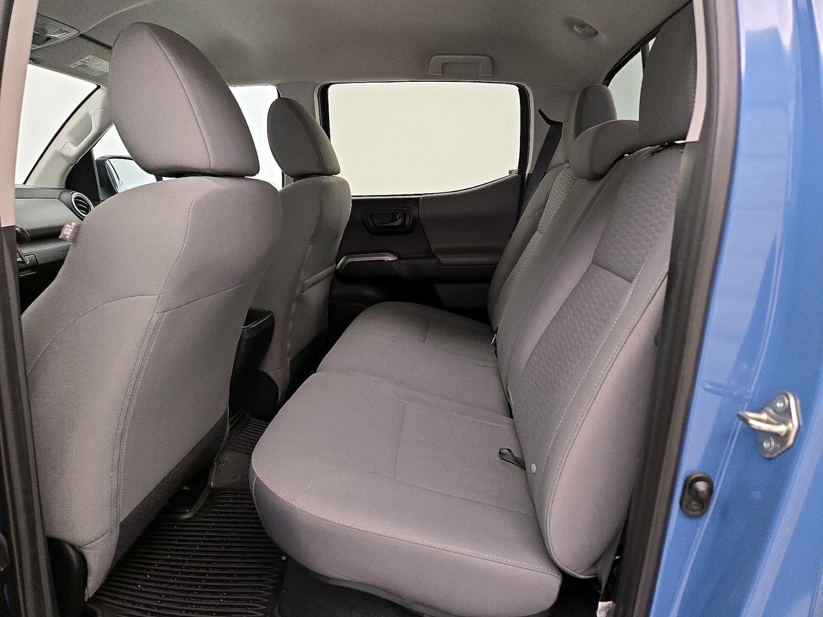 2019 Toyota Tacoma SR5 - Photo 20