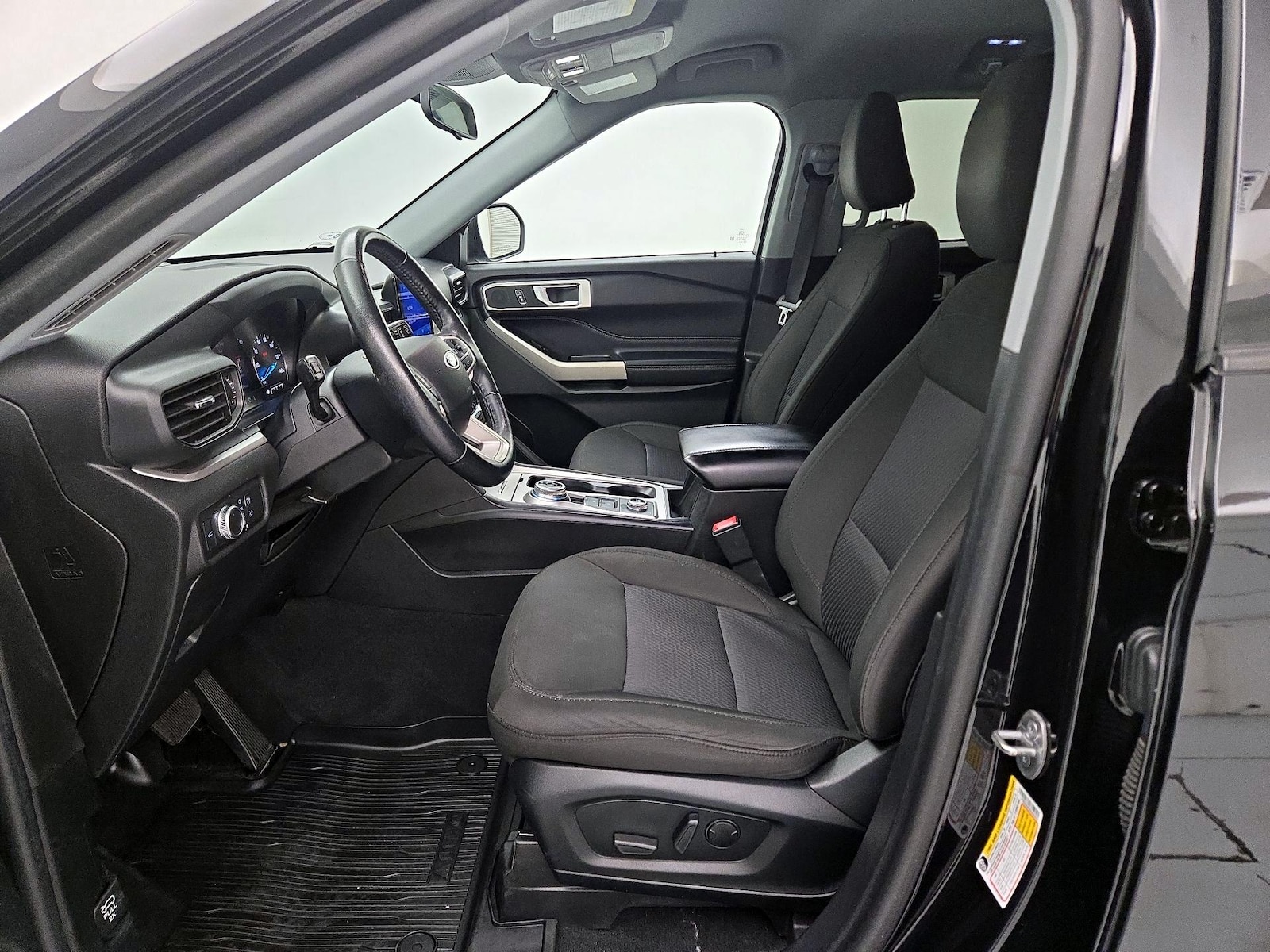2022 Ford Explorer XLT - Photo 12