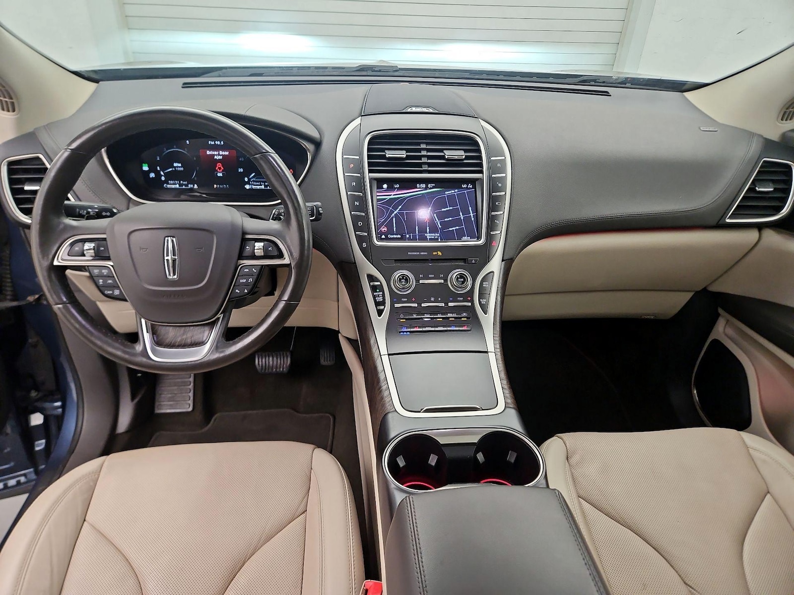 2019 Lincoln Nautilus Reserve - Photo 10