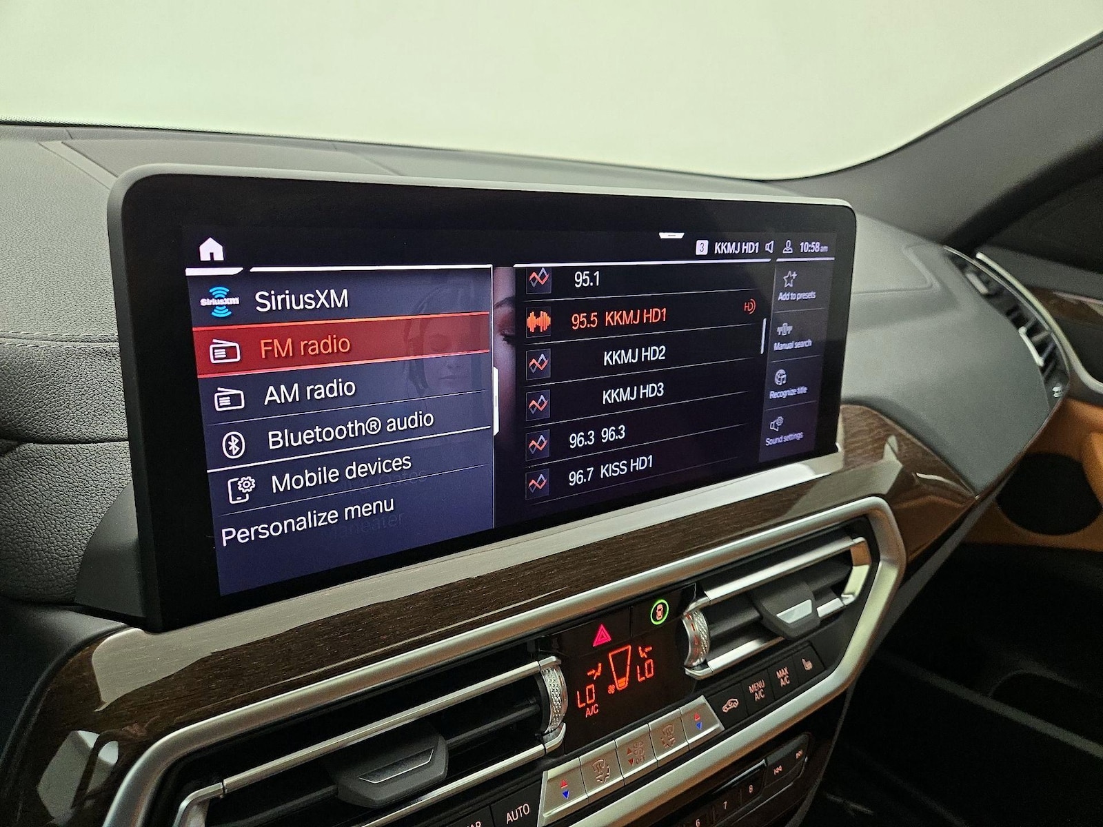 2023 BMW X3 40i - Photo 17
