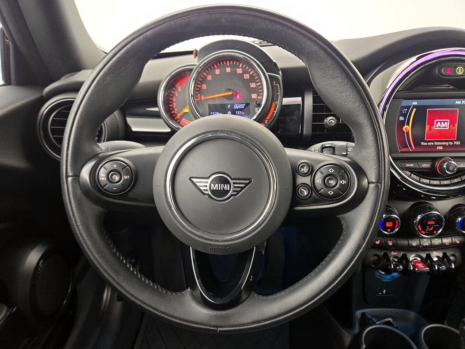 2021 MINI Hardtop 2 Door - Photo 11