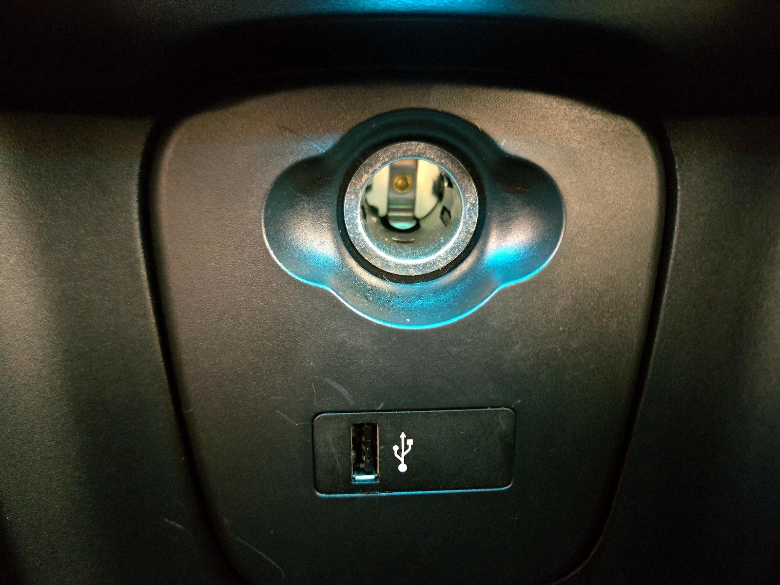 2021 MINI Hardtop 2 Door - Photo 19