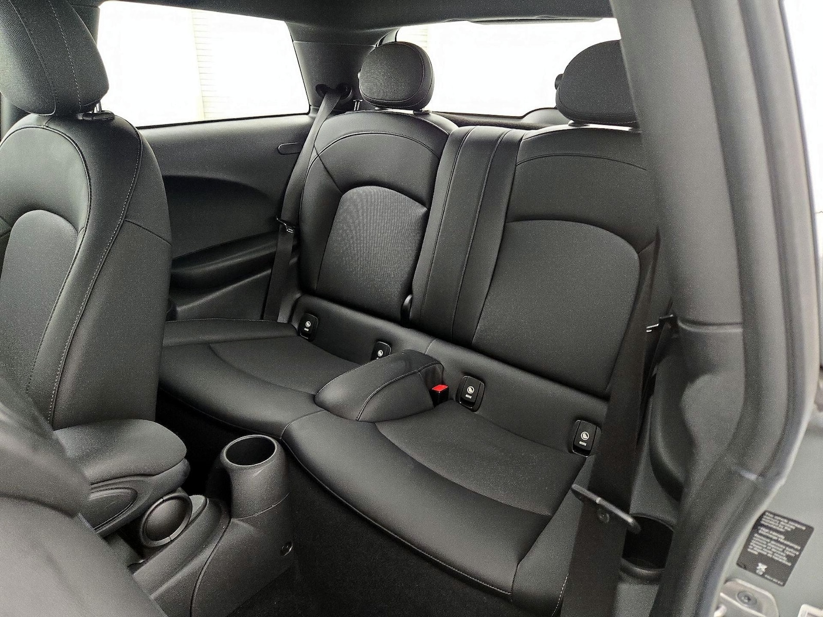 2021 MINI Hardtop 2 Door - Photo 21