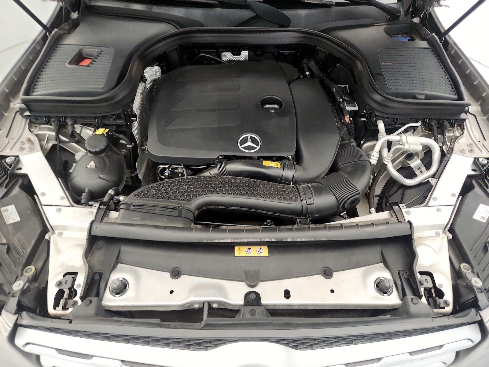 2021 Mercedes-Benz GLC GLC300 - Photo 20