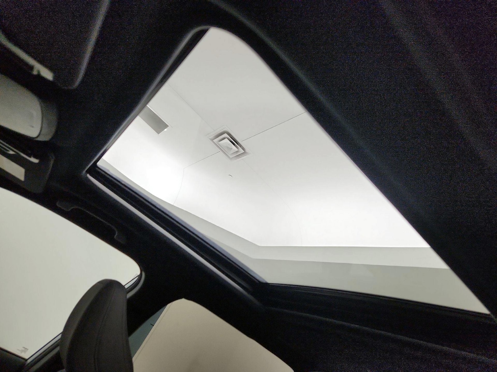 Panoramic Sunroof