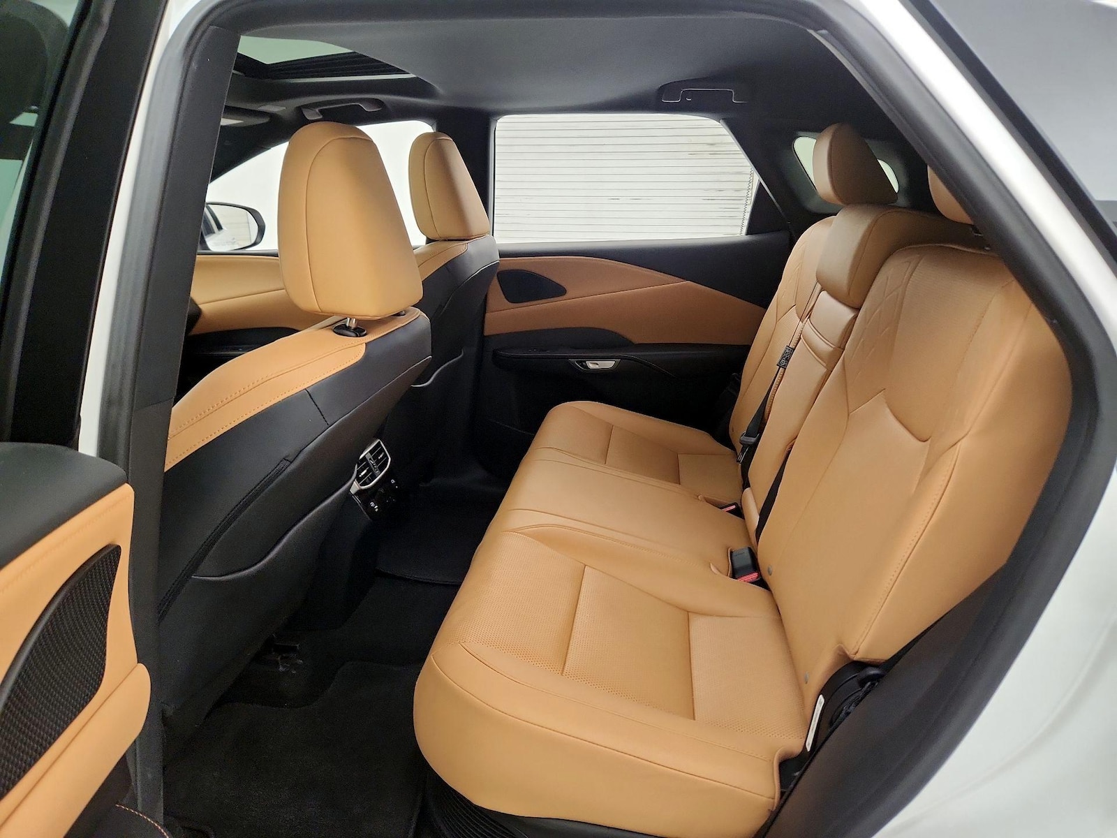 Rear Air Conditioning