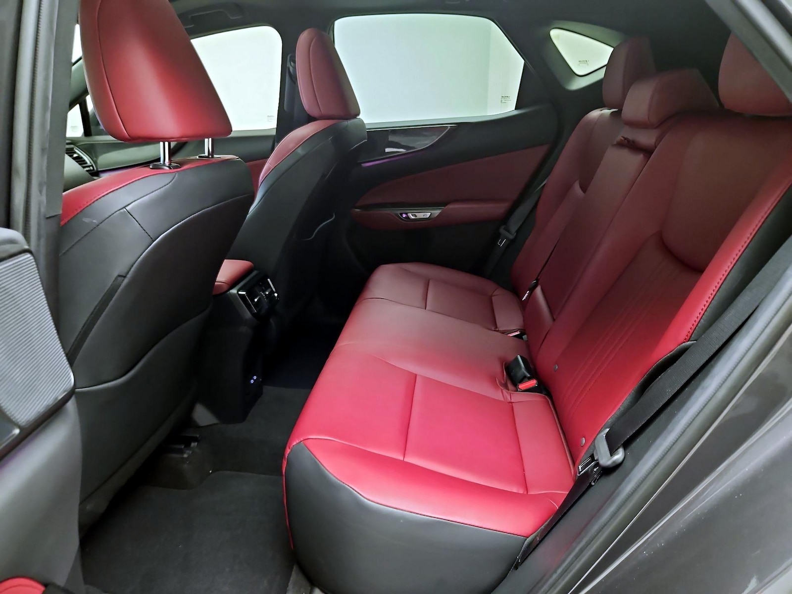 2022 Lexus NX 350 - Photo 21