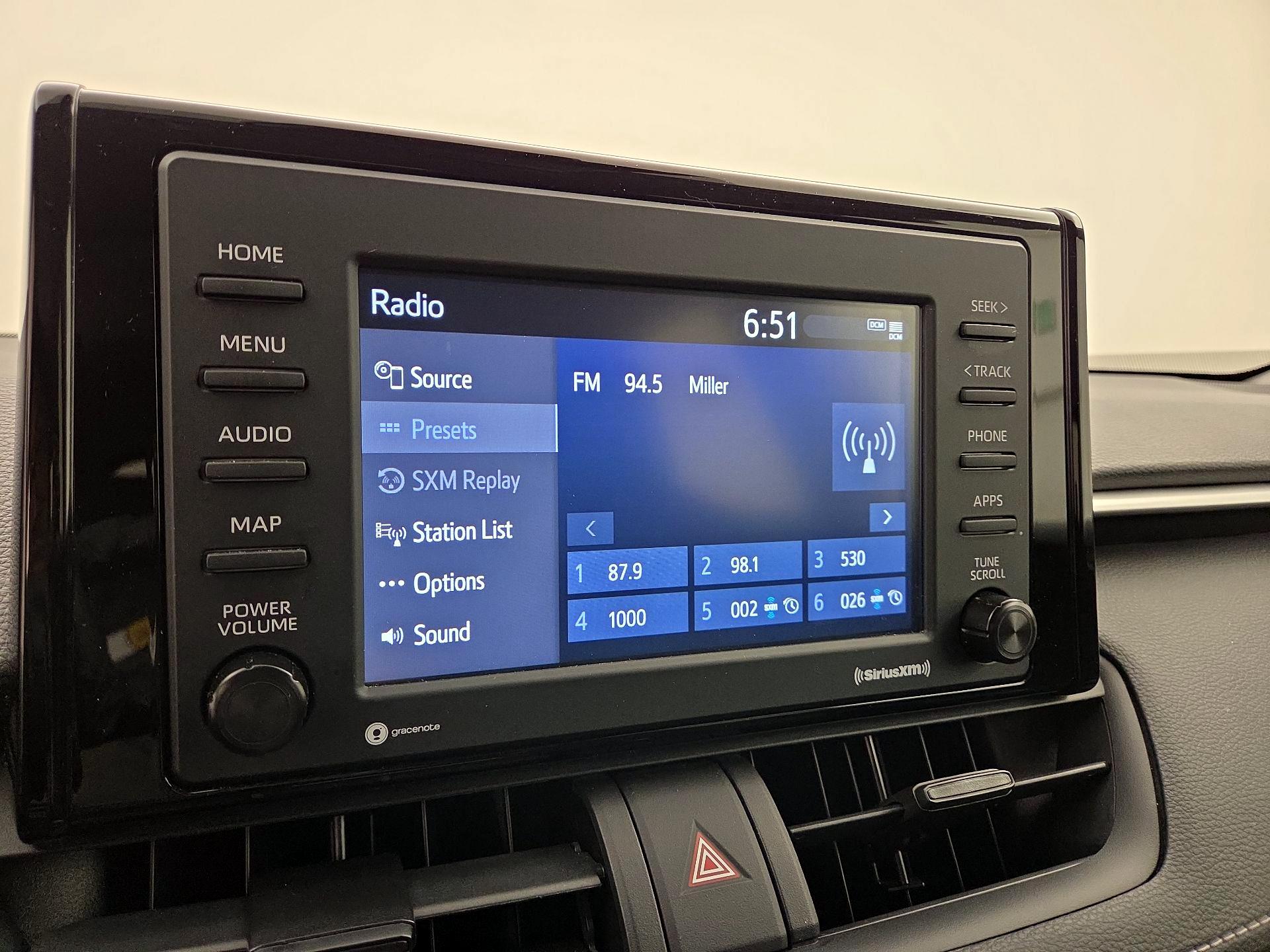 Thumbnail: 2021 Toyota RAV4 - 15