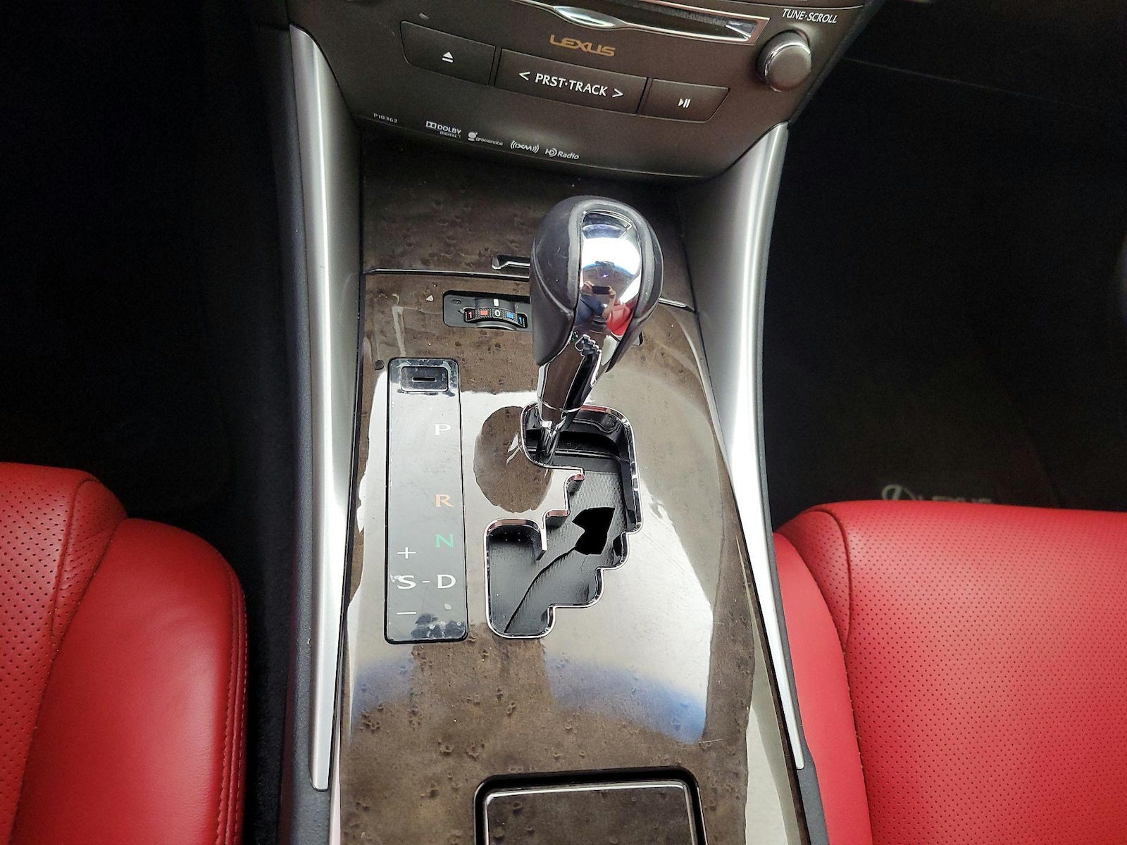 2015 Lexus IS 250 - Photo 19