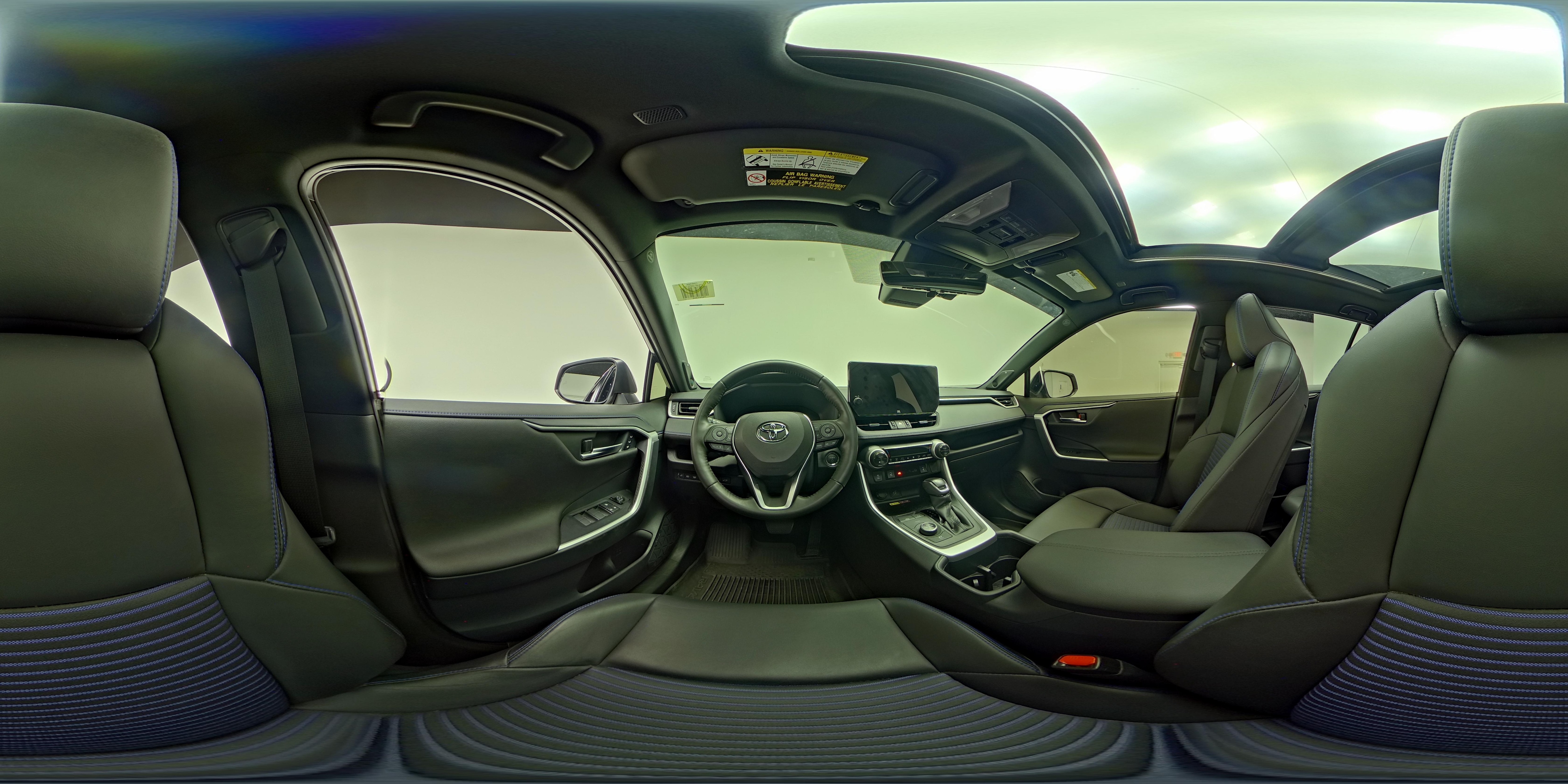 2024 Toyota RAV4 XSE - Photo 29
