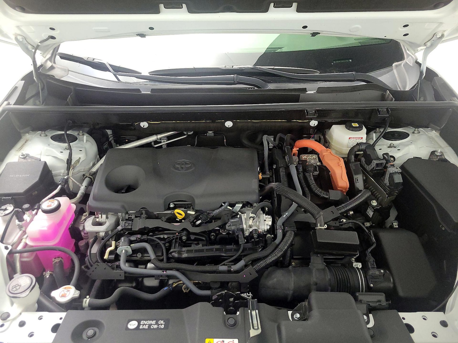 2024 Toyota RAV4 XSE - Photo 25