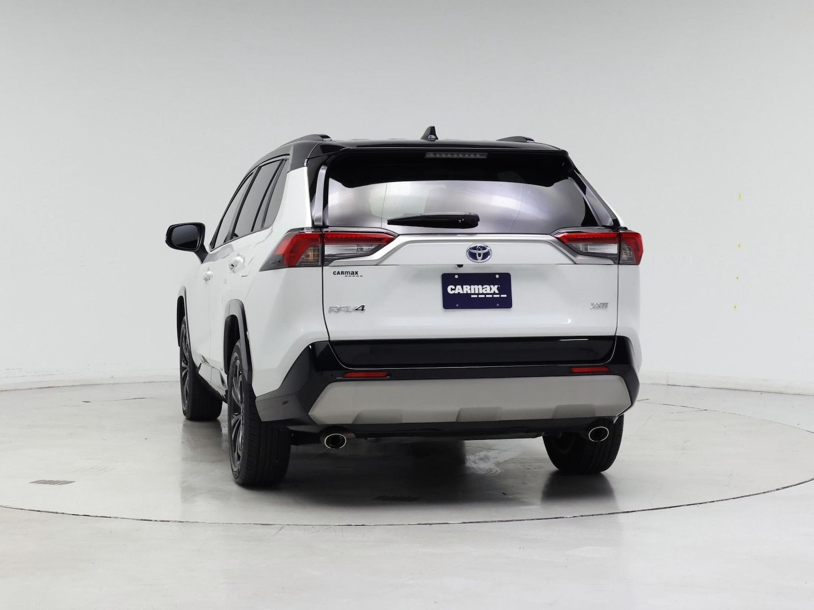 2024 Toyota RAV4 XSE - Photo 7