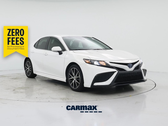 White 2022 Toyota Camry Hybrid Sedan Front-Wheel Drive Automatic