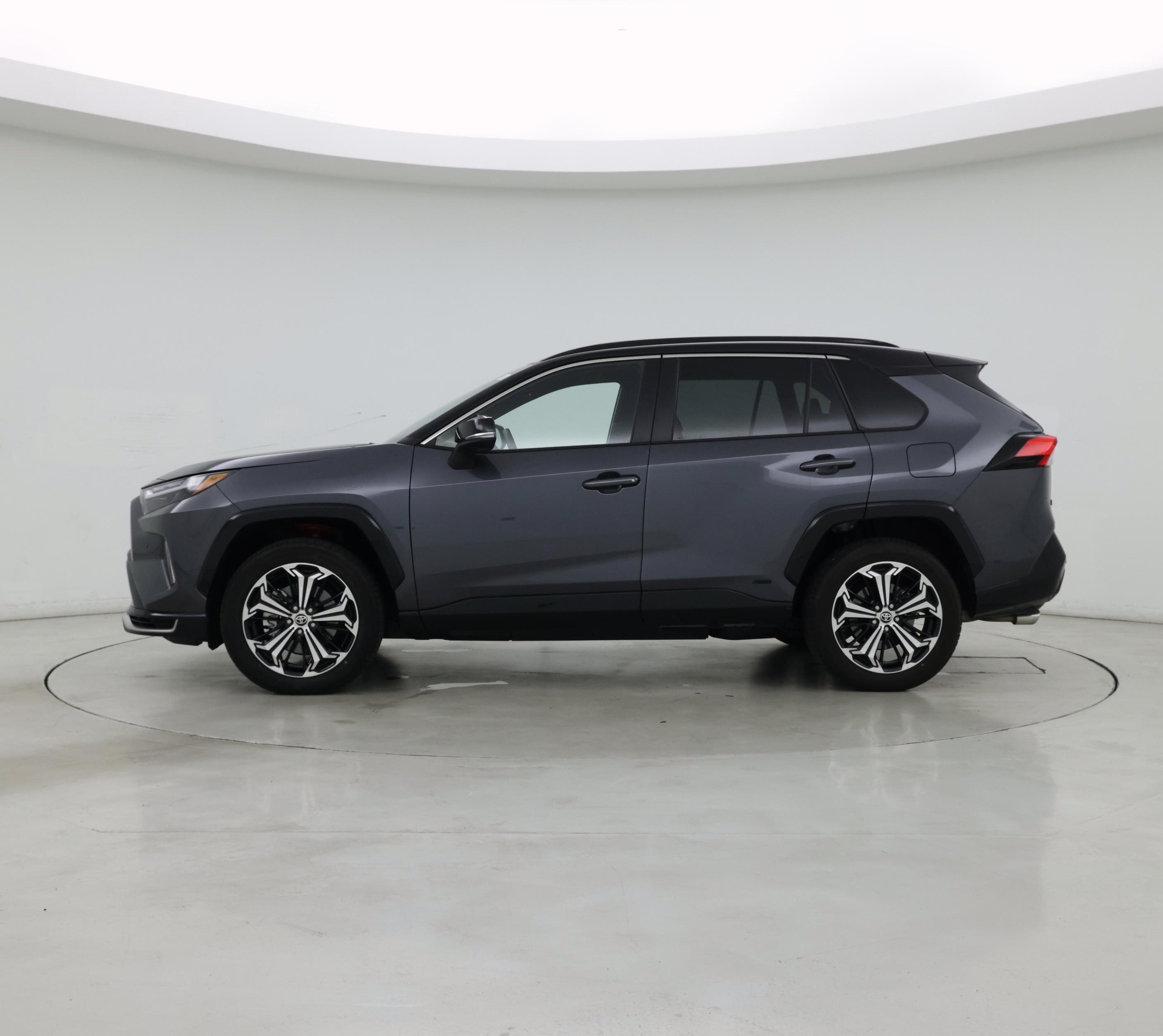 Thumbnail: 2025 Toyota RAV4 - 3