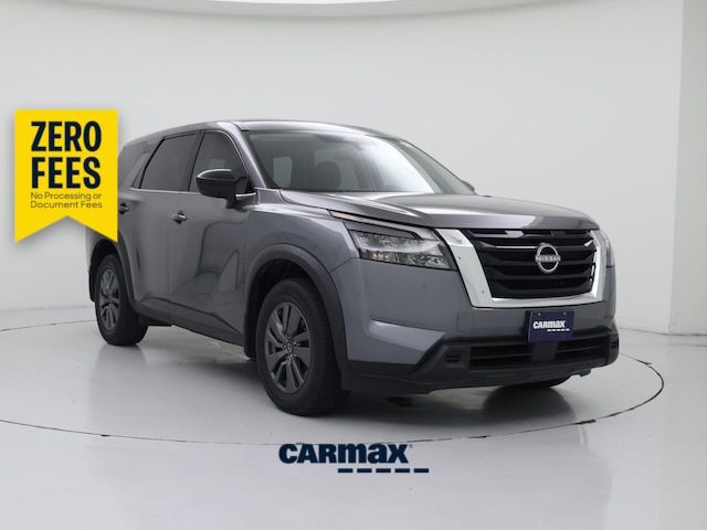 Gray 2024 Nissan Pathfinder SUV / Crossover Front-Wheel Drive Automatic