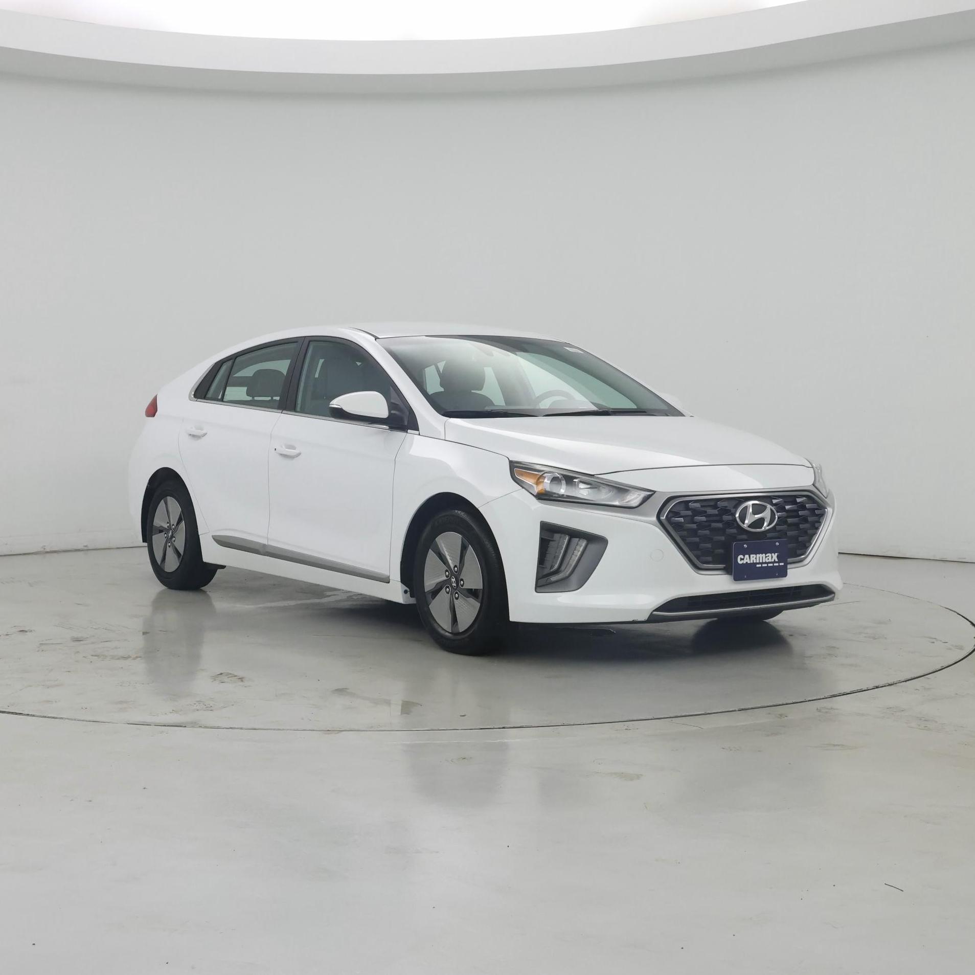 White 2022 Hyundai Ioniq Hybrid Hatchback Front-Wheel Drive Automatic