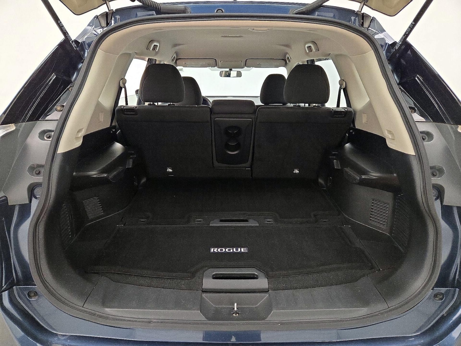 2015 Nissan Rogue S - Photo 21