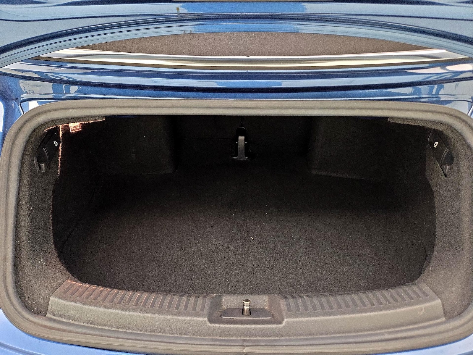2019 Volkswagen Beetle S - Photo 21