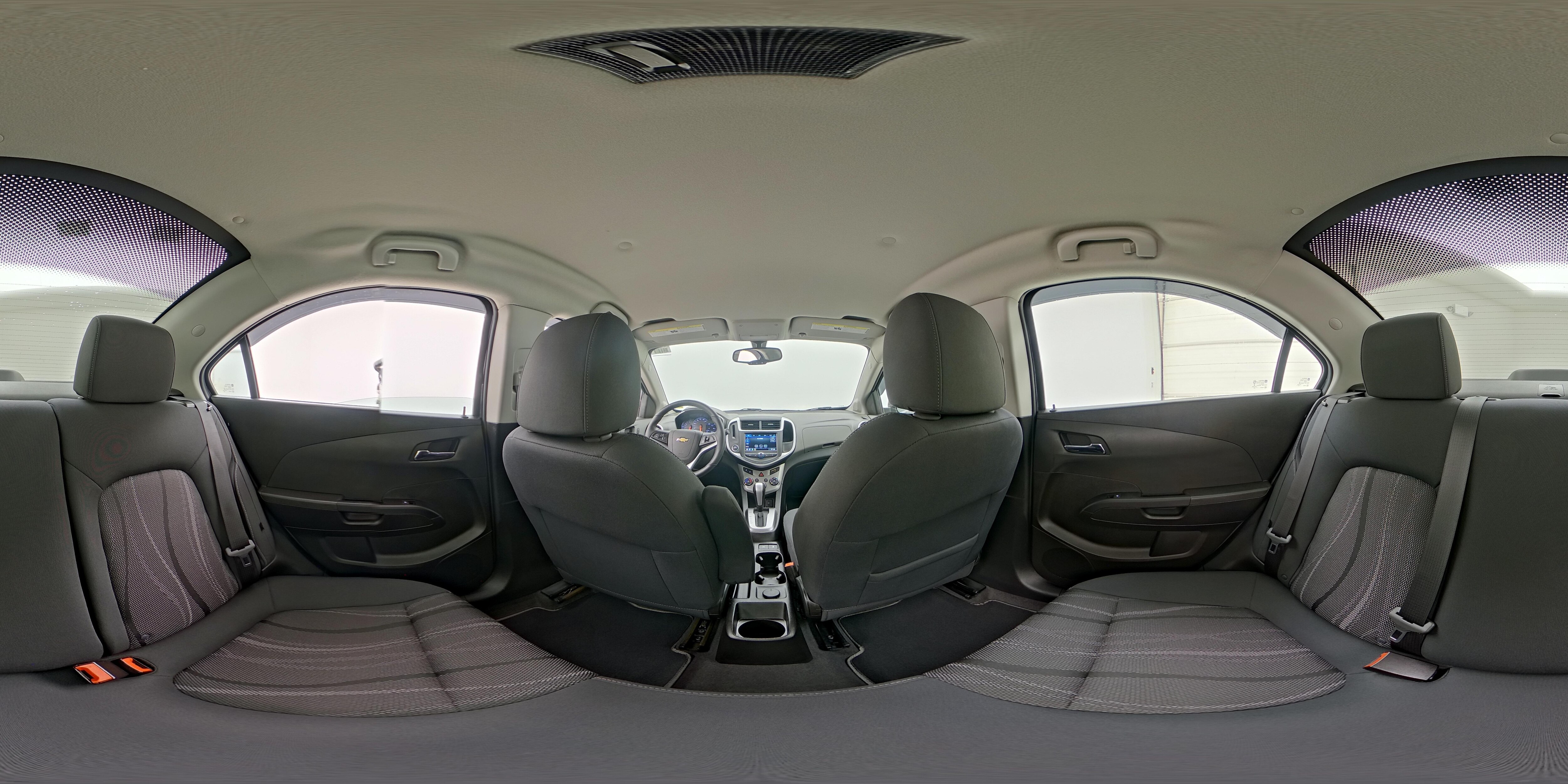 2019 Chevrolet Sonic LT - Photo 25