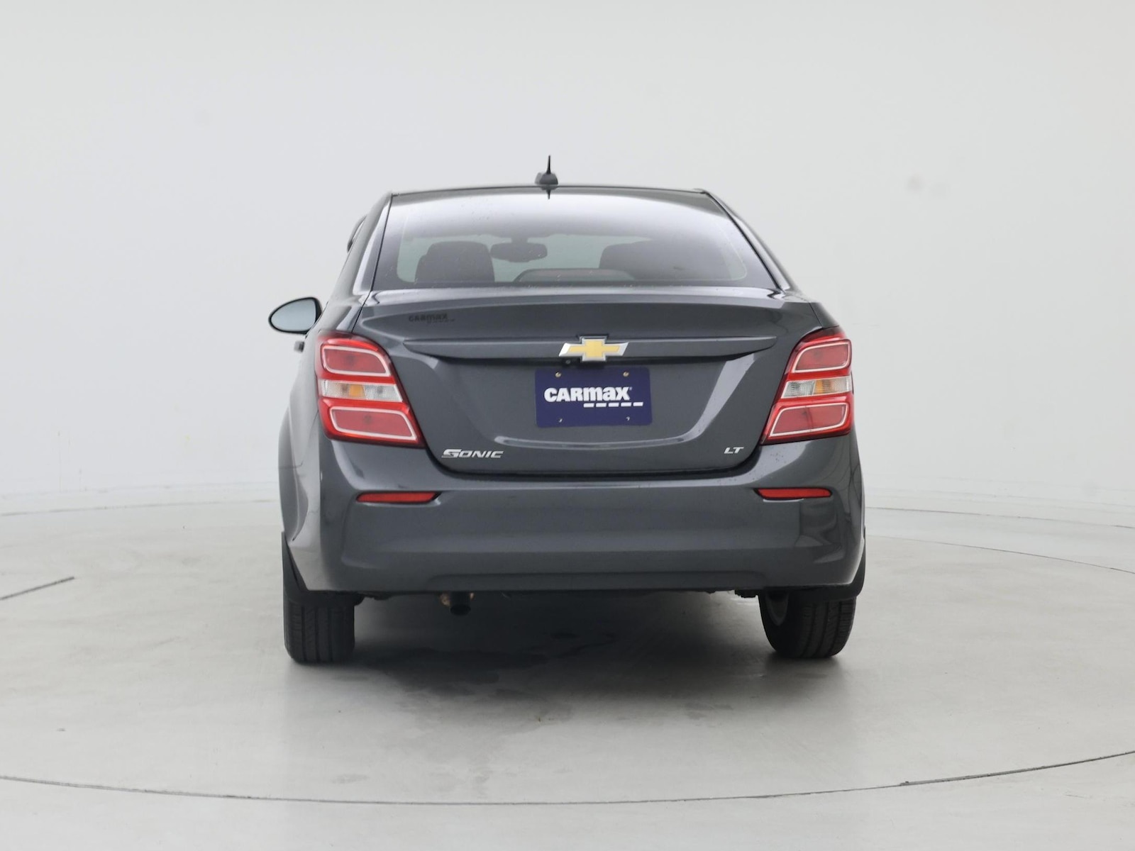 2019 Chevrolet Sonic LT - Photo 7
