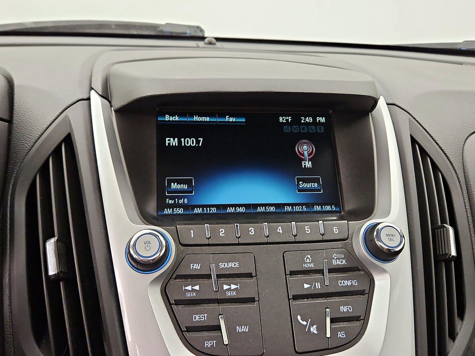 2016 Chevrolet Equinox LT - Photo 16