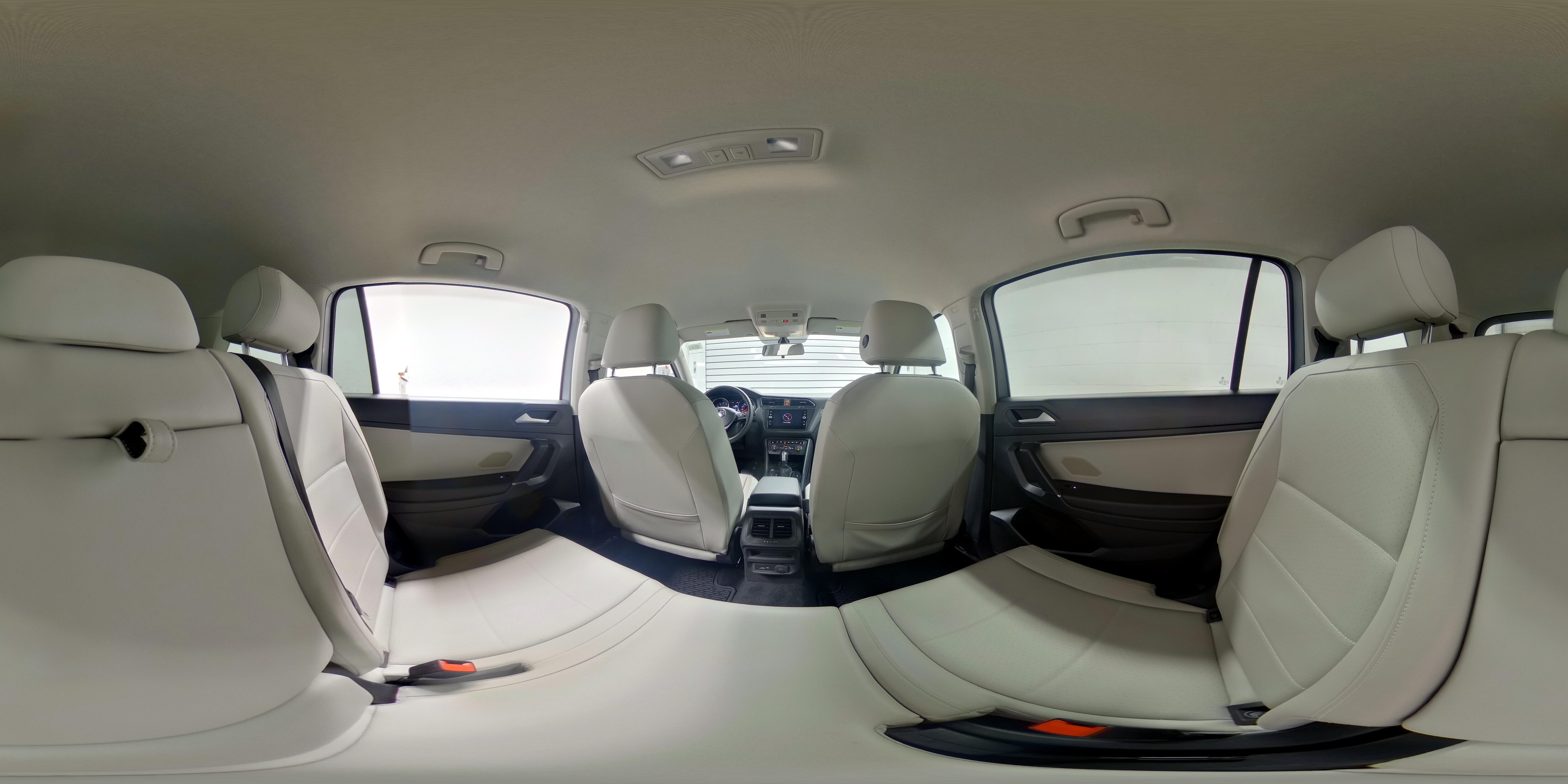 2020 Volkswagen Tiguan SE - Photo 21
