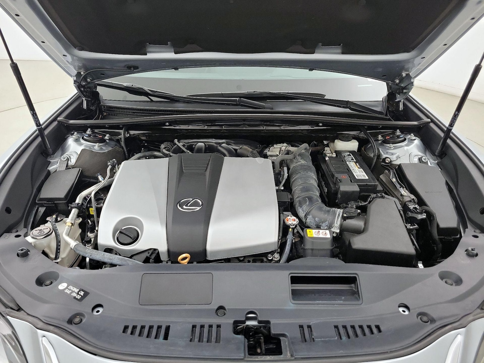 2022 Lexus ES 350 - Photo 22
