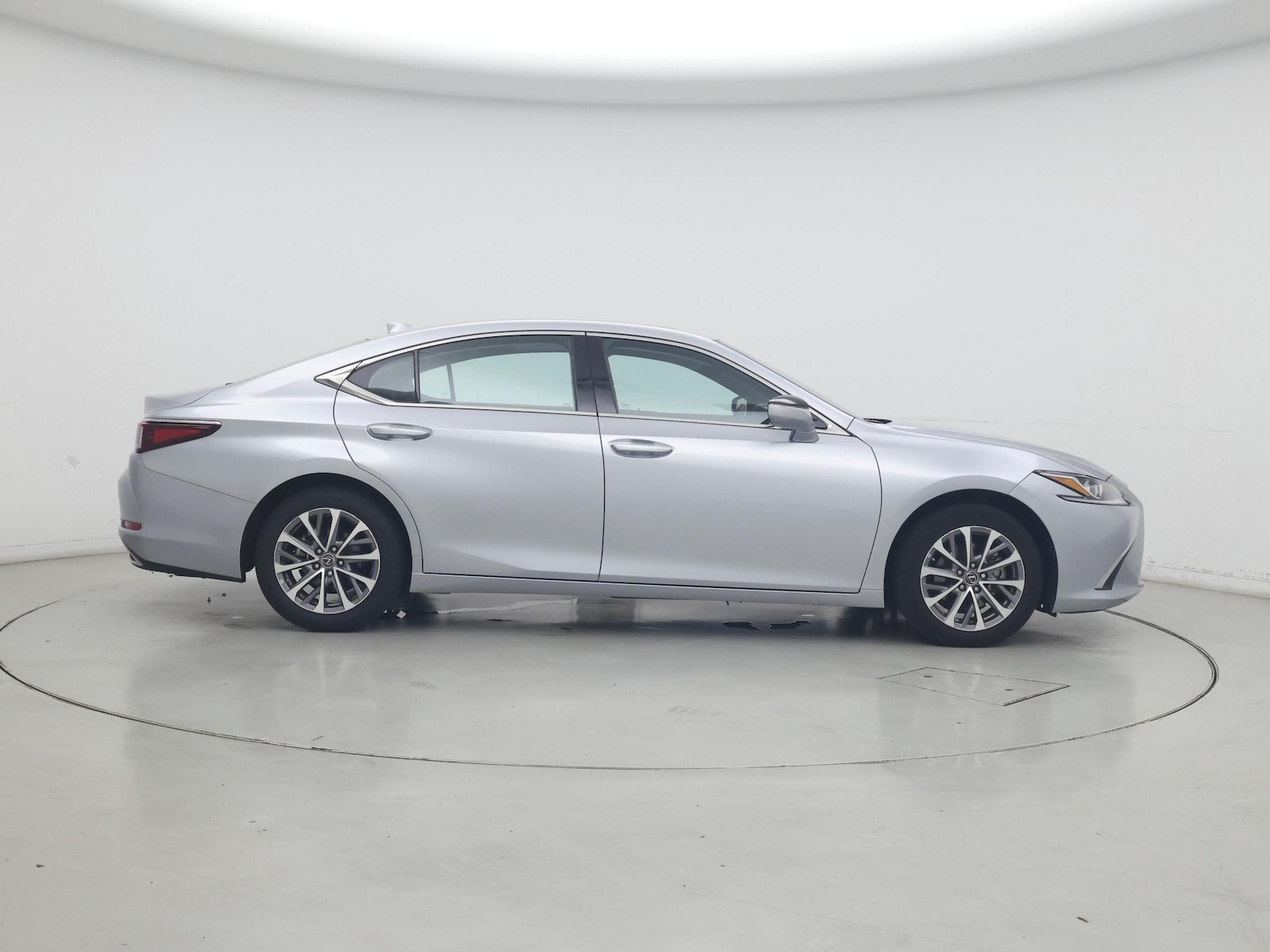 2022 Lexus ES 350 - Photo 8