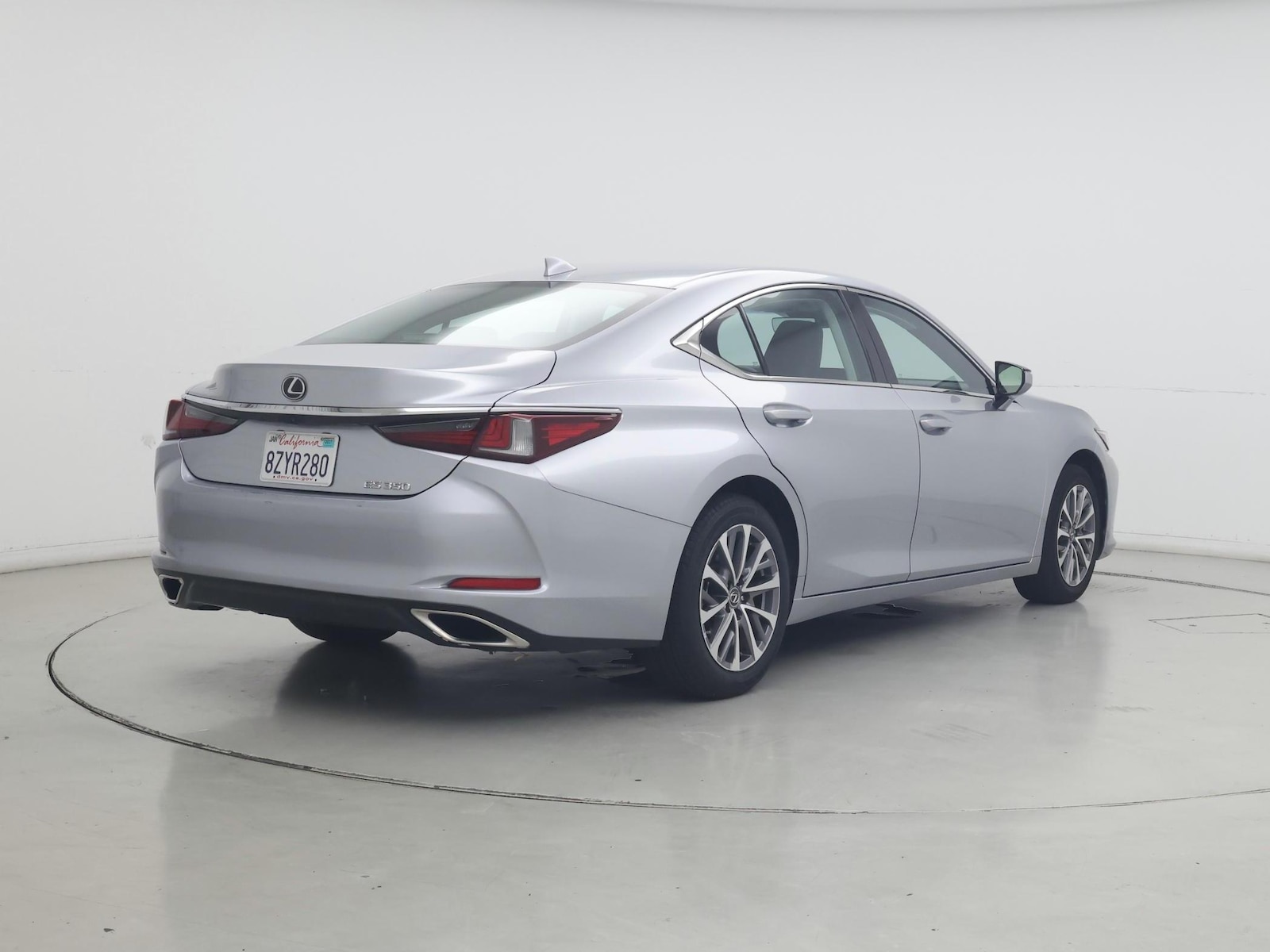 2022 Lexus ES 350 - Photo 9