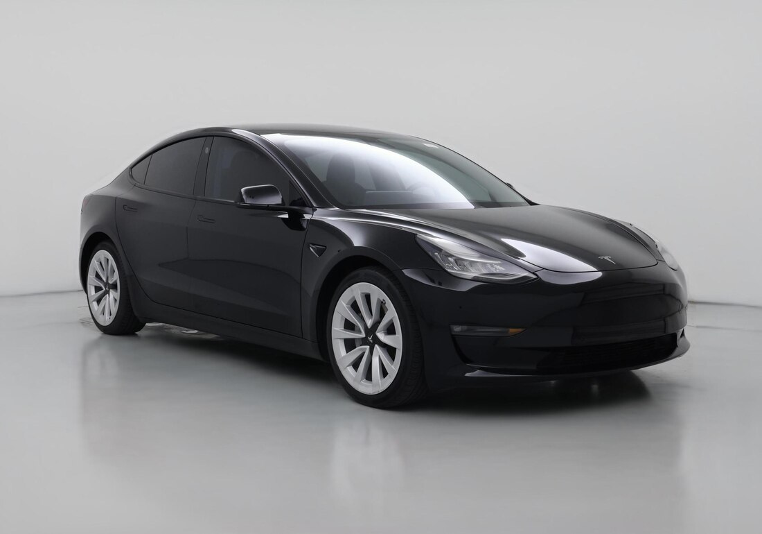 2021 Tesla Model 3 Long Range All-Wheel Drive in Black — CarMax photo