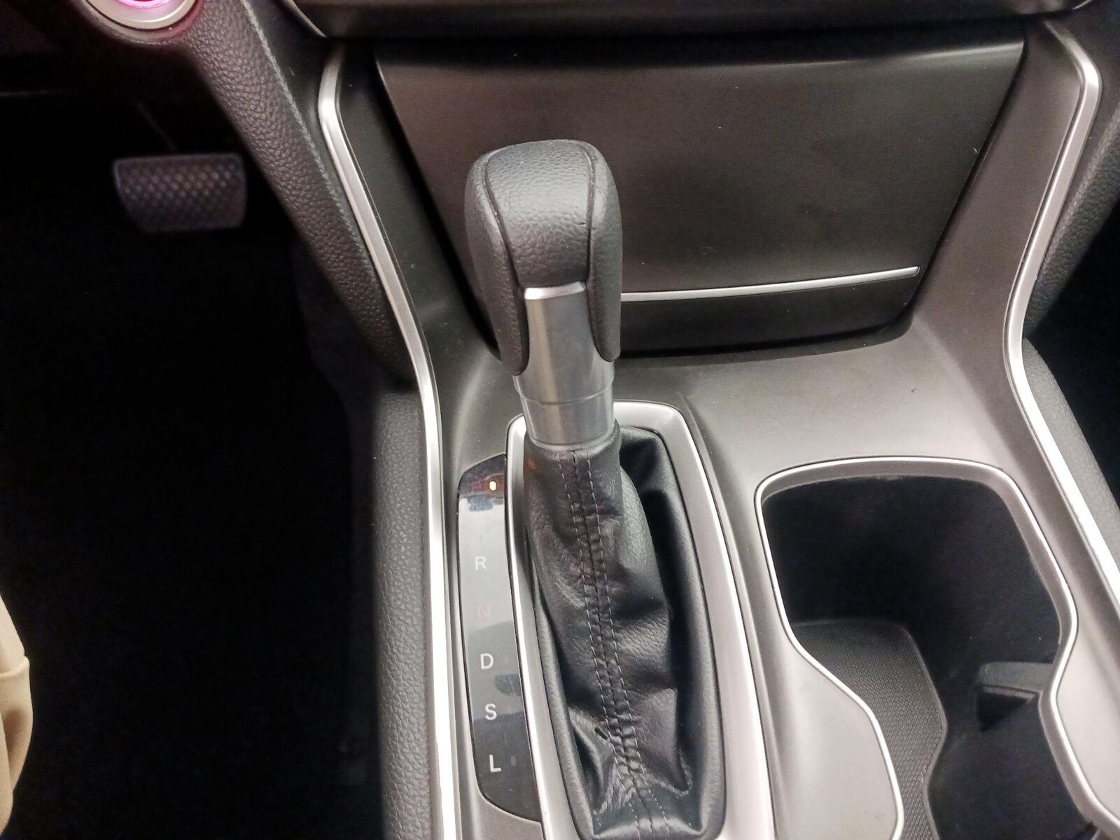 2020 Honda Accord LX - Photo 18