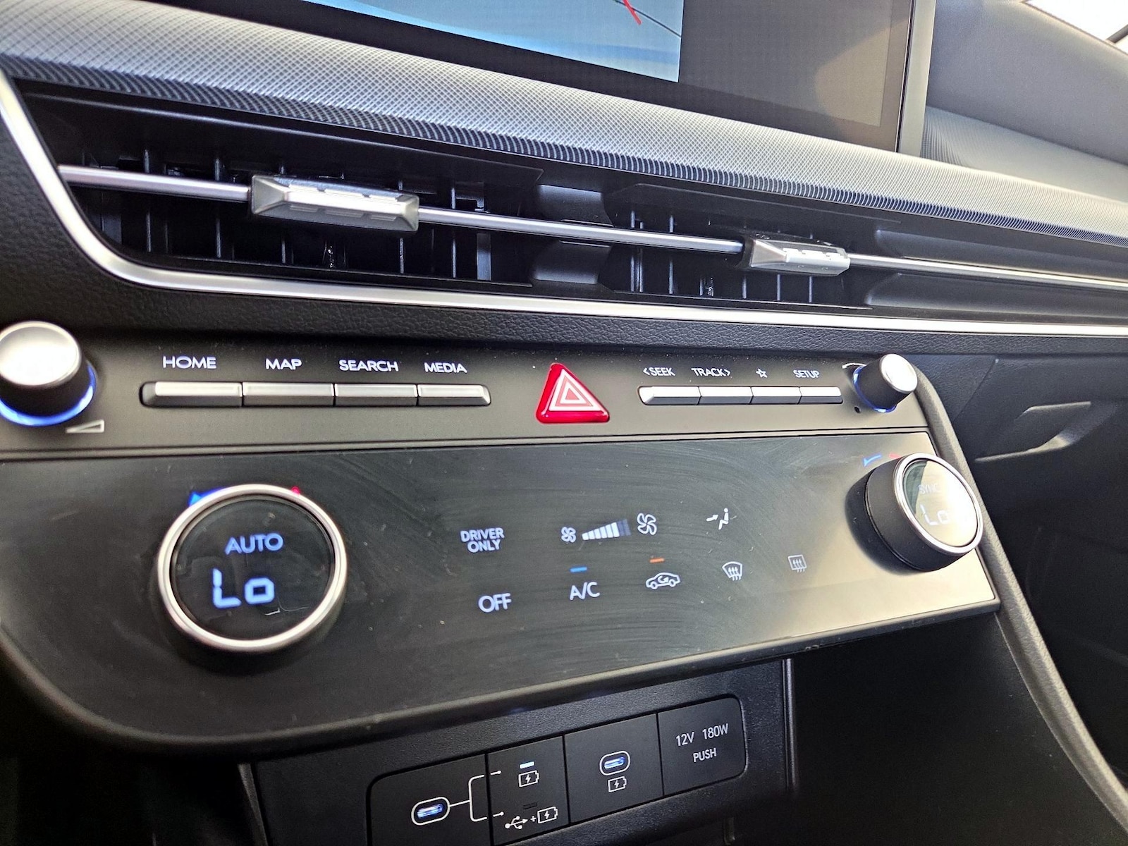 2026 Hyundai Sonata Hybrid Blue - Photo 16