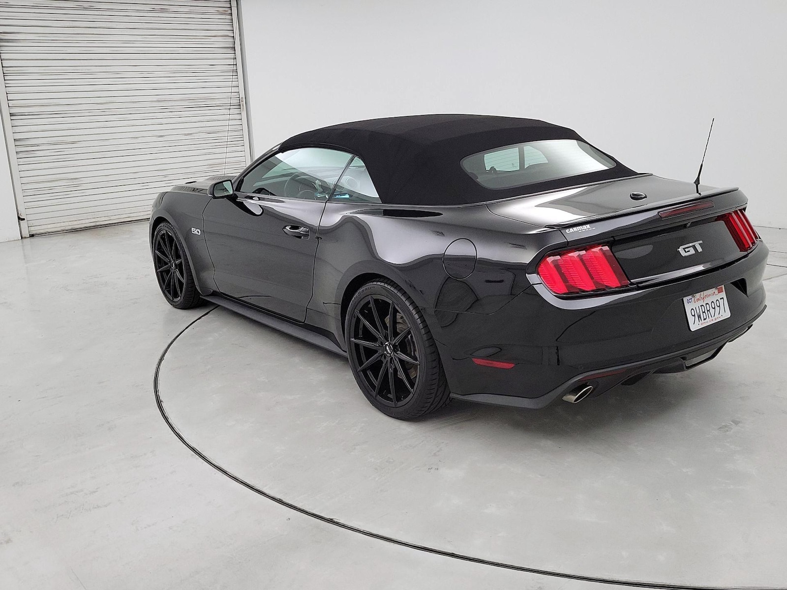 2017 Ford Mustang GT Premium - Photo 7