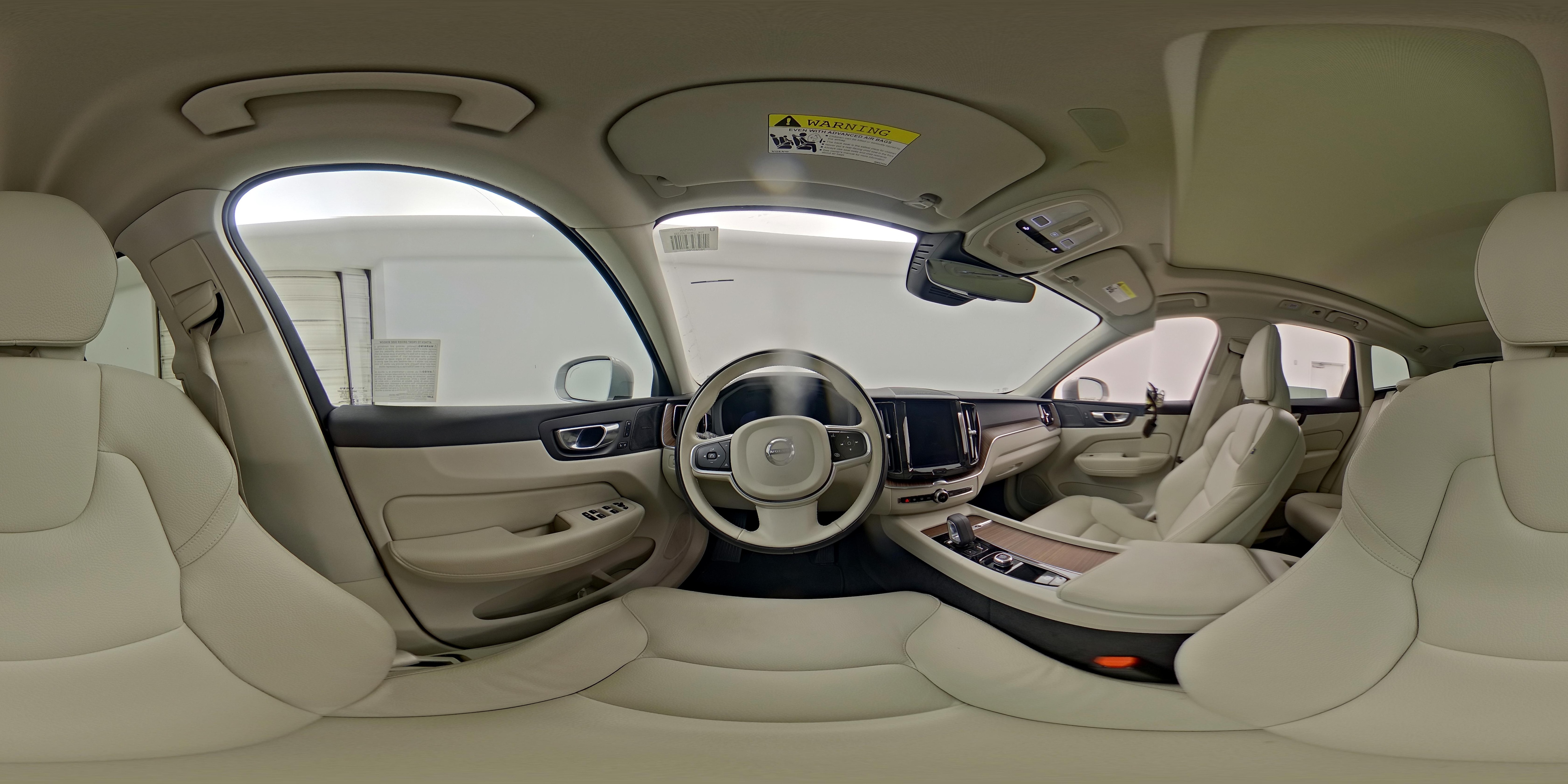 2022 Volvo XC60 Momentum - Photo 27