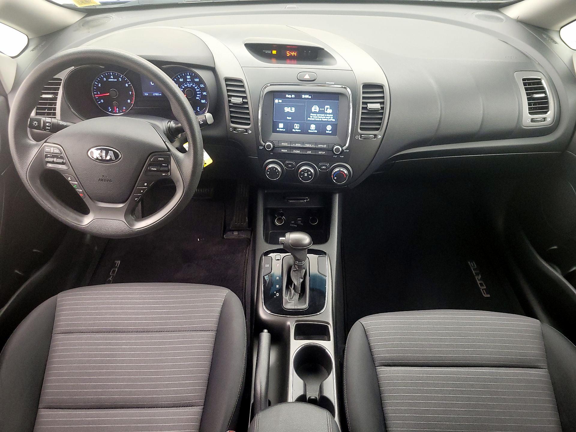 Thumbnail: 2018 Kia Forte - 9