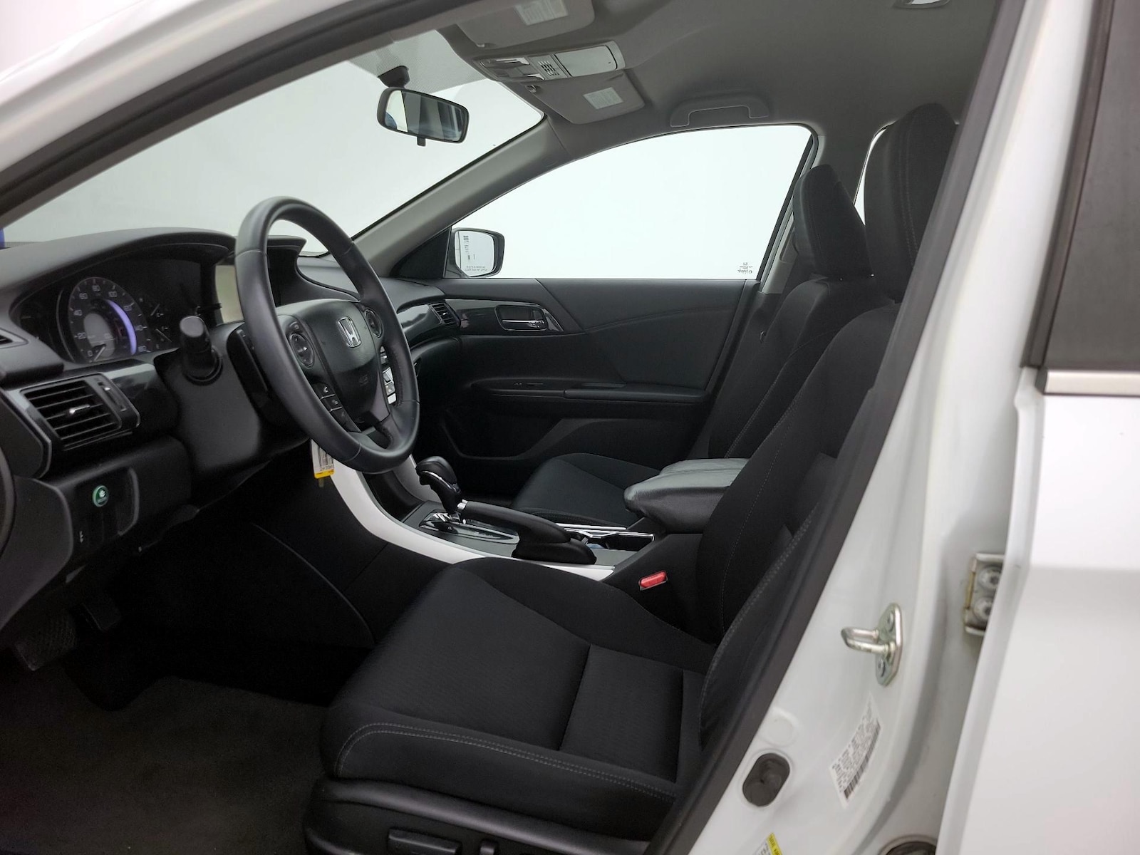 Power Seat(s) & Side Airbags
