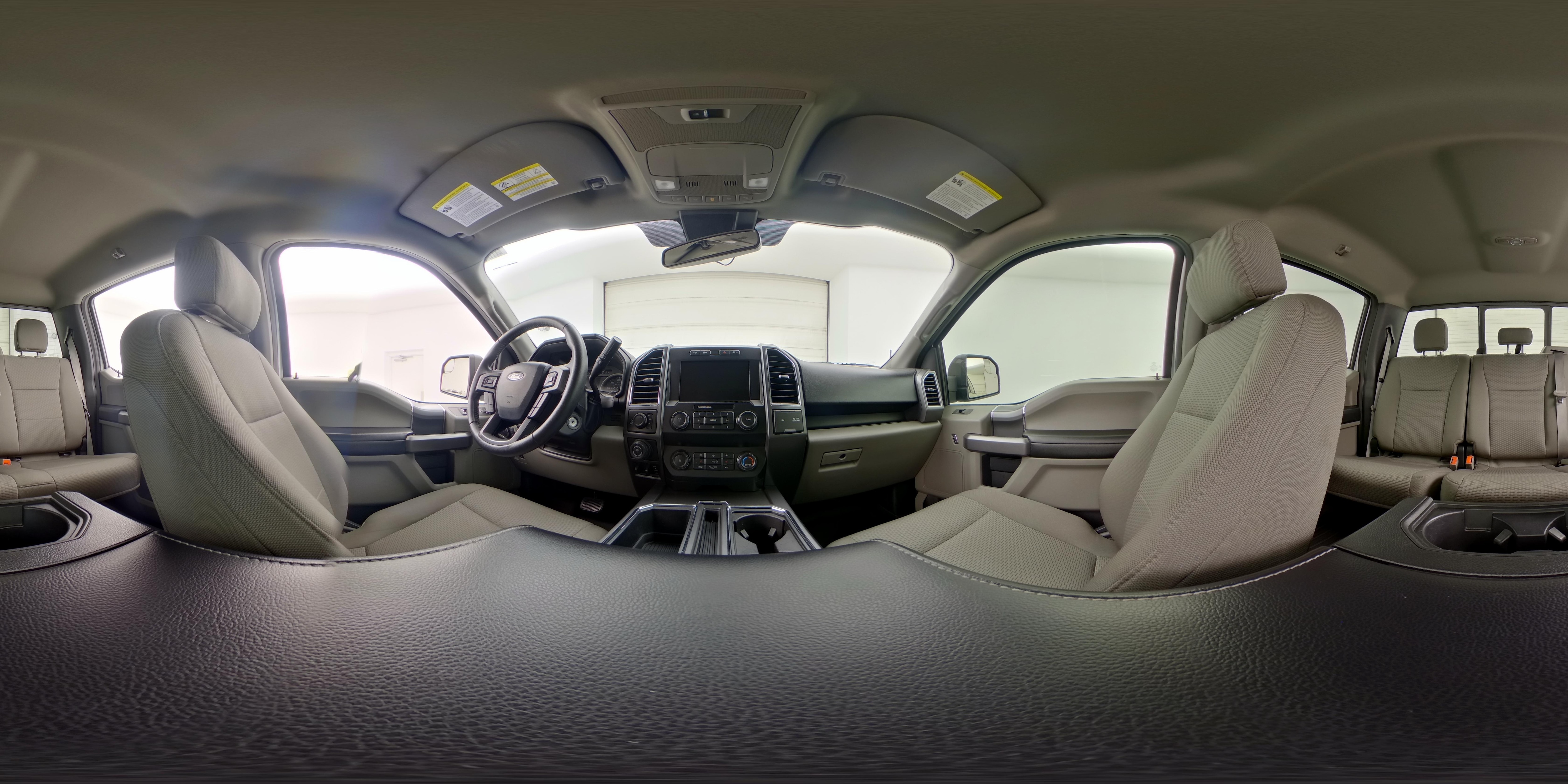 2019 Ford F-150 XLT - Photo 25