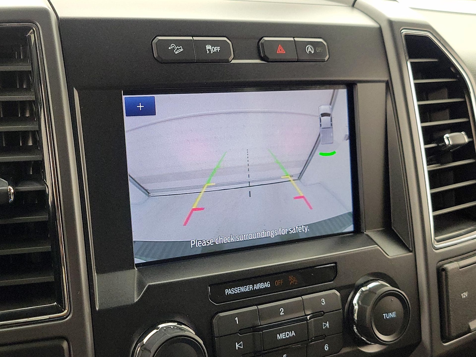 2019 Ford F-150 XLT - Photo 16