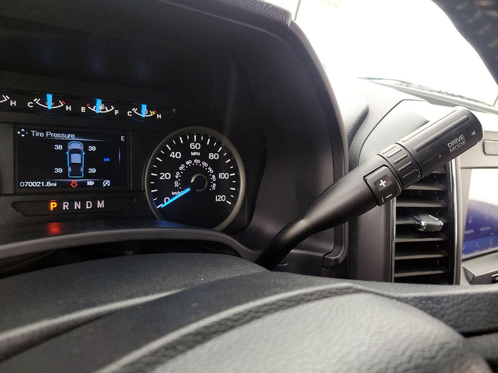 2019 Ford F-150 XLT - Photo 19