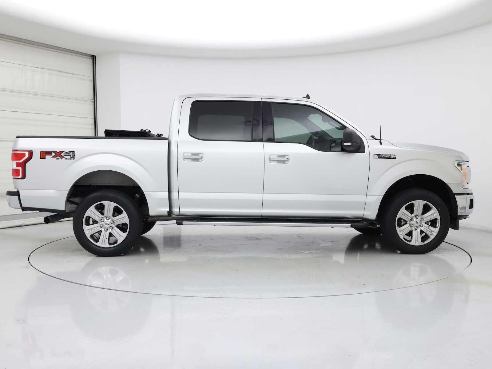 2019 Ford F-150 XLT - Photo 8