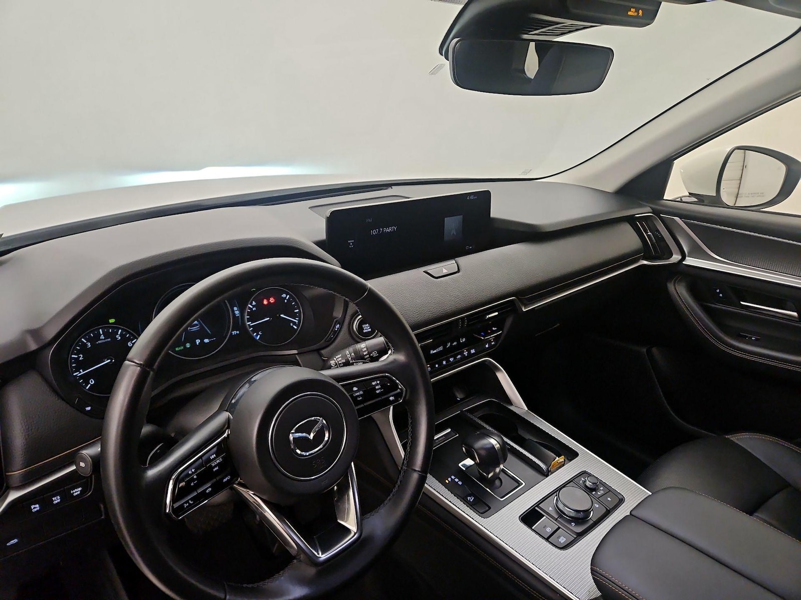2025 Mazda CX-90 Preferred Package - Photo 10
