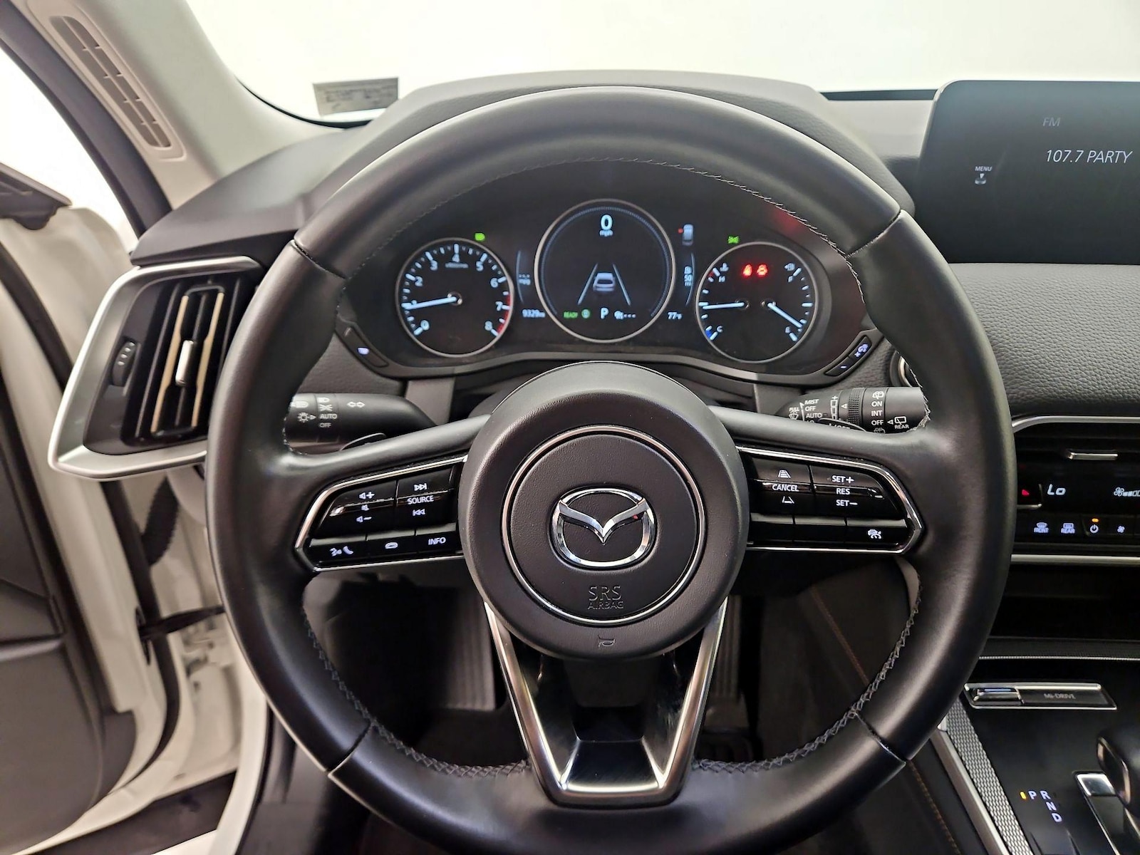 2025 Mazda CX-90 Preferred Package - Photo 11