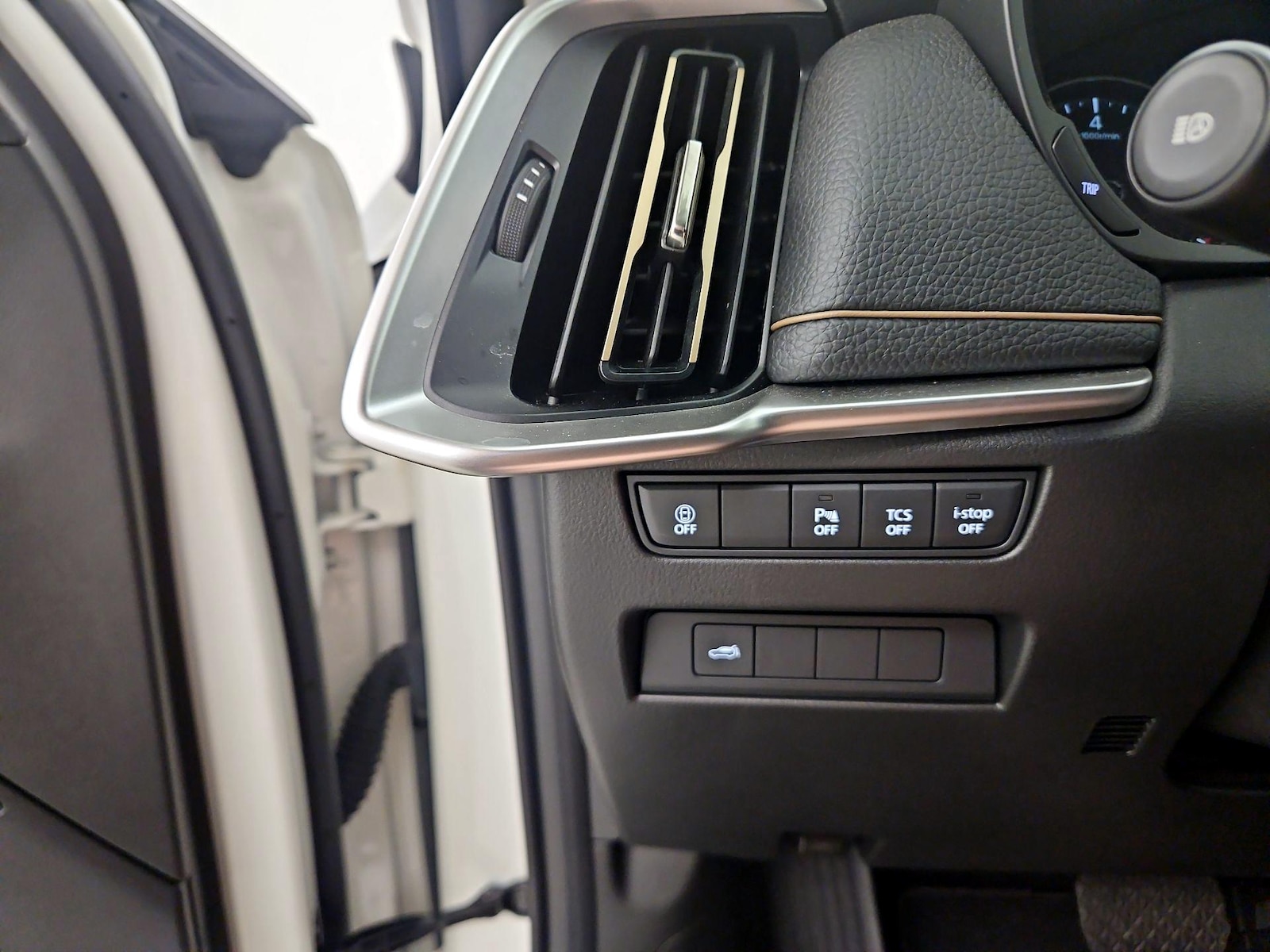 2025 Mazda CX-90 Preferred Package - Photo 14