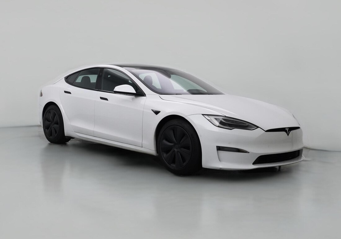 2022 Tesla Model S Plaid in White — CarMax photo