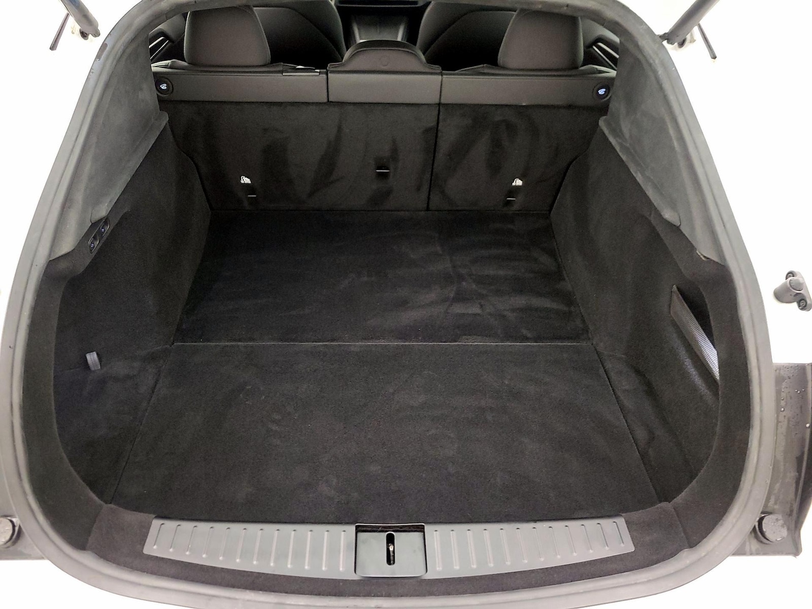 2022 Tesla Model S Plaid - Photo 21