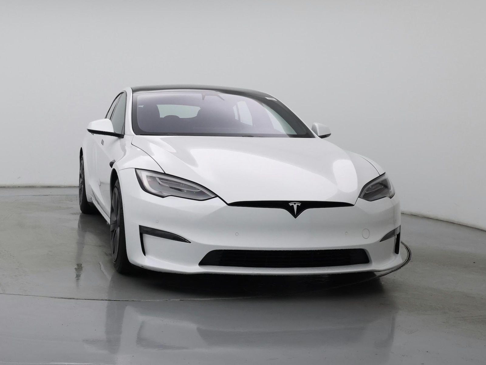 2022 Tesla Model S Plaid - Photo 6